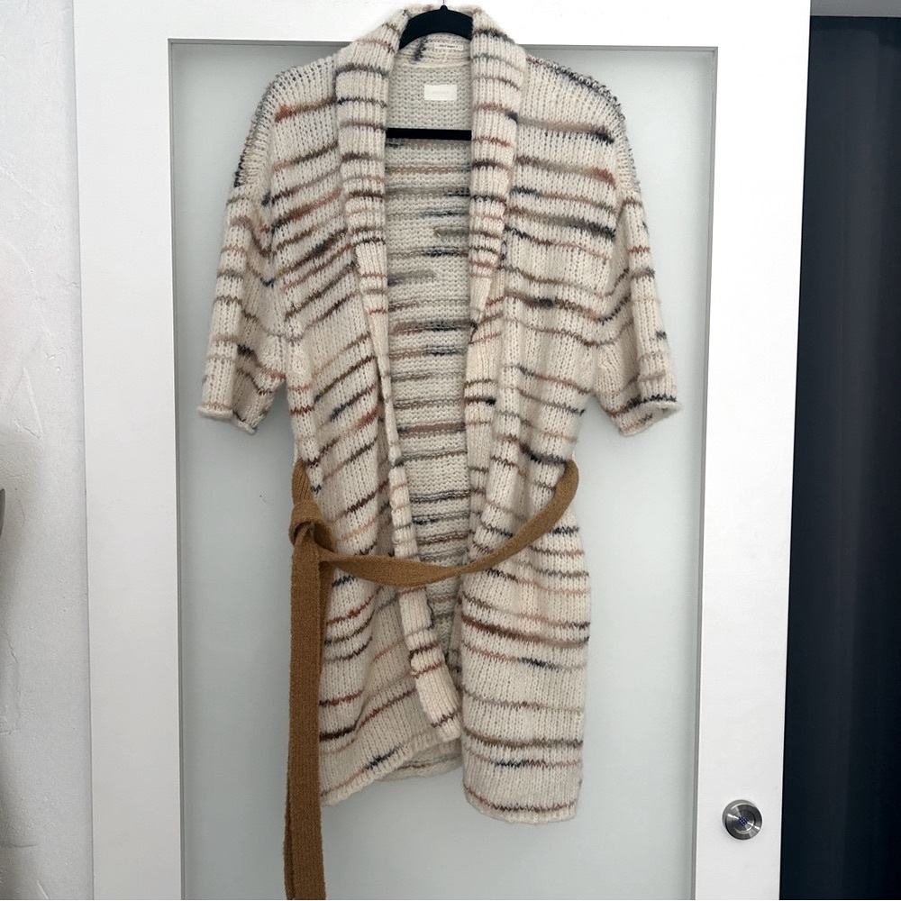 MOTHER The Drop short sleeve hip cardigan in between takes Alpaca Small/Medium - Picture 5 of 9